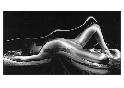 k&uuml;nstlerische Aktfotografie mit Titel: "Beleuchtungsstudie 1" von Bildermann.de, Dresden/Germany
