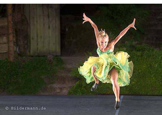 Probenfoto von "Pucks Sommernachtsträume" - ein Balettst&uuml;ck der Landeb&uuml;hnen Sachsen von Rainer Feistel, gespielt in den Felsenb&uuml;hnen Rathen im Juli/August 2012